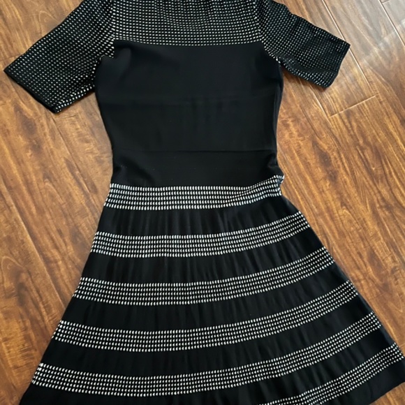 Calvin Klein swater Knit Dress - Picture 7 of 11